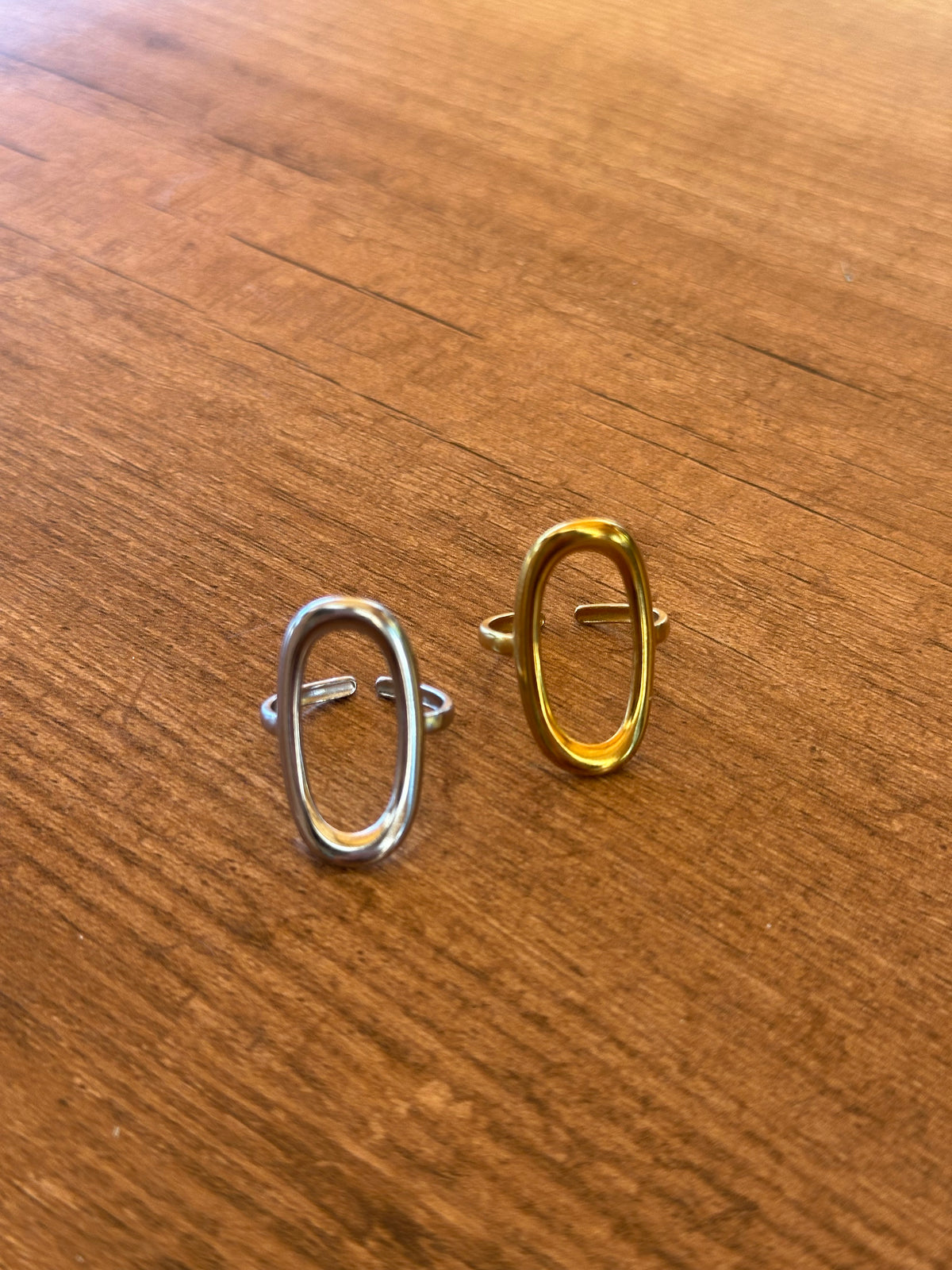Anillo Milos