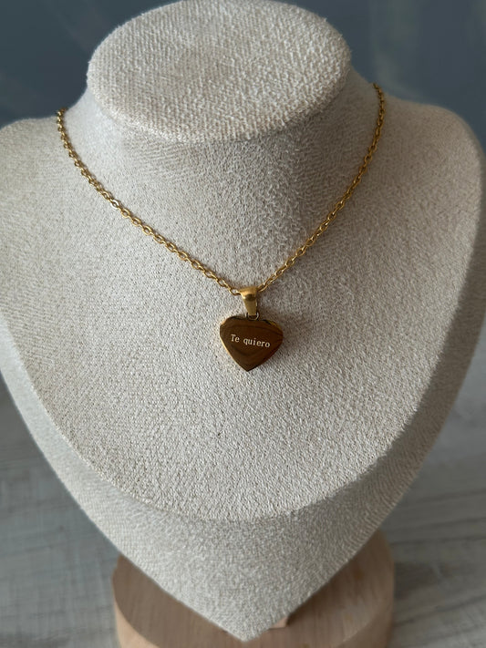 Collar “Te quiero” (corazón)