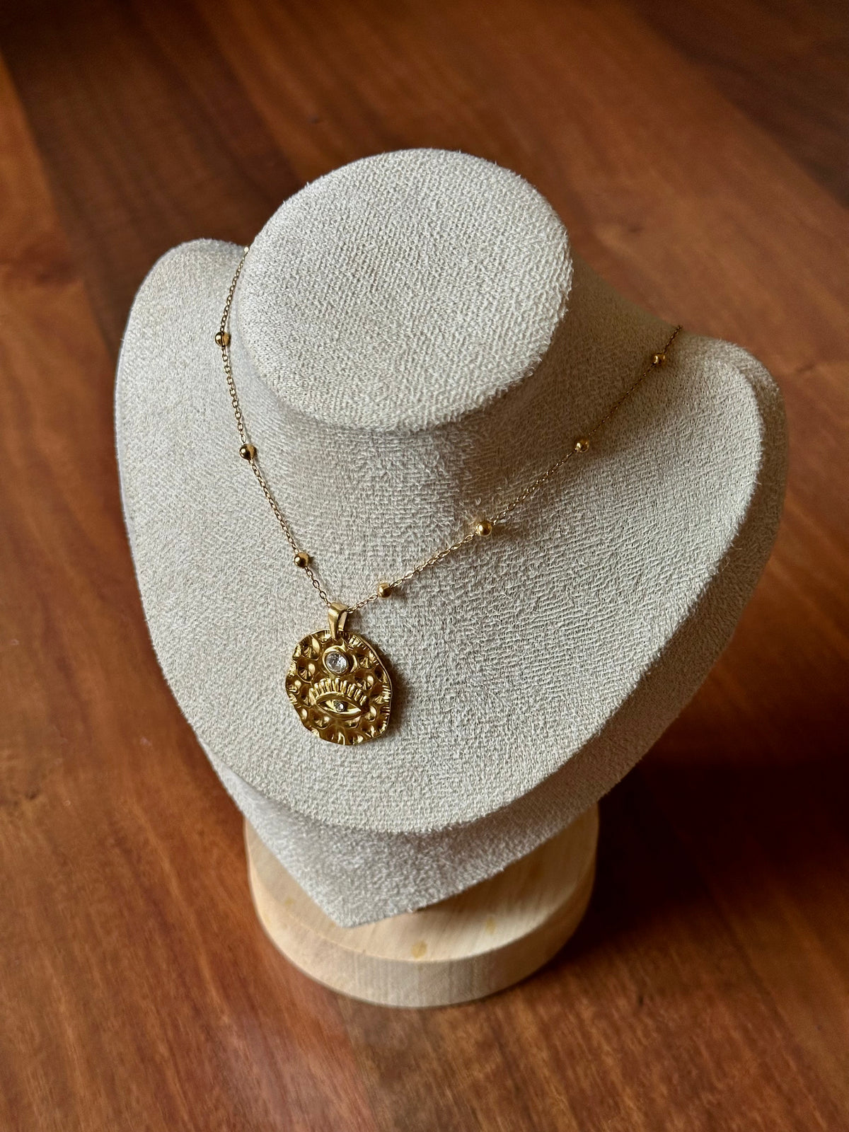 Collar Mirada Dorada