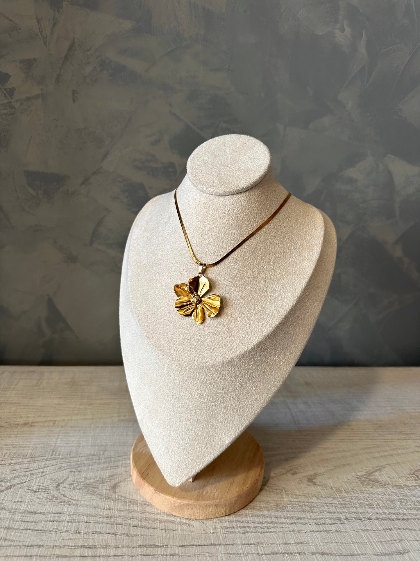 Collar Eos