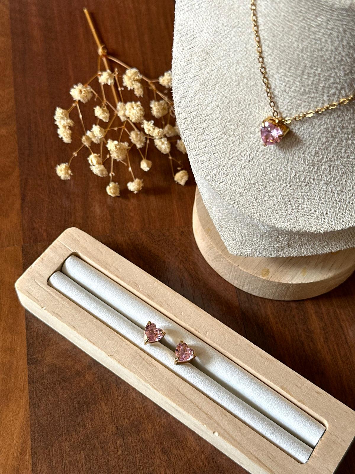 Conjunto Aurore (Collar + Pendientes)