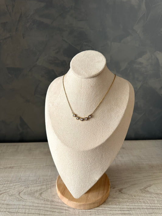 Collar Cinco Corazones